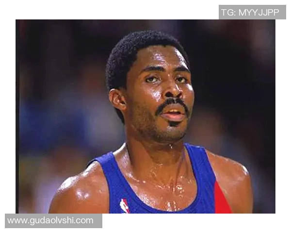 篮网荣获月度最佳球员，实至名归